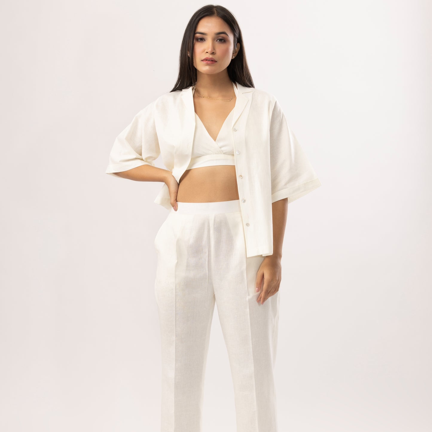 Venus Linen Shirt in Off-White